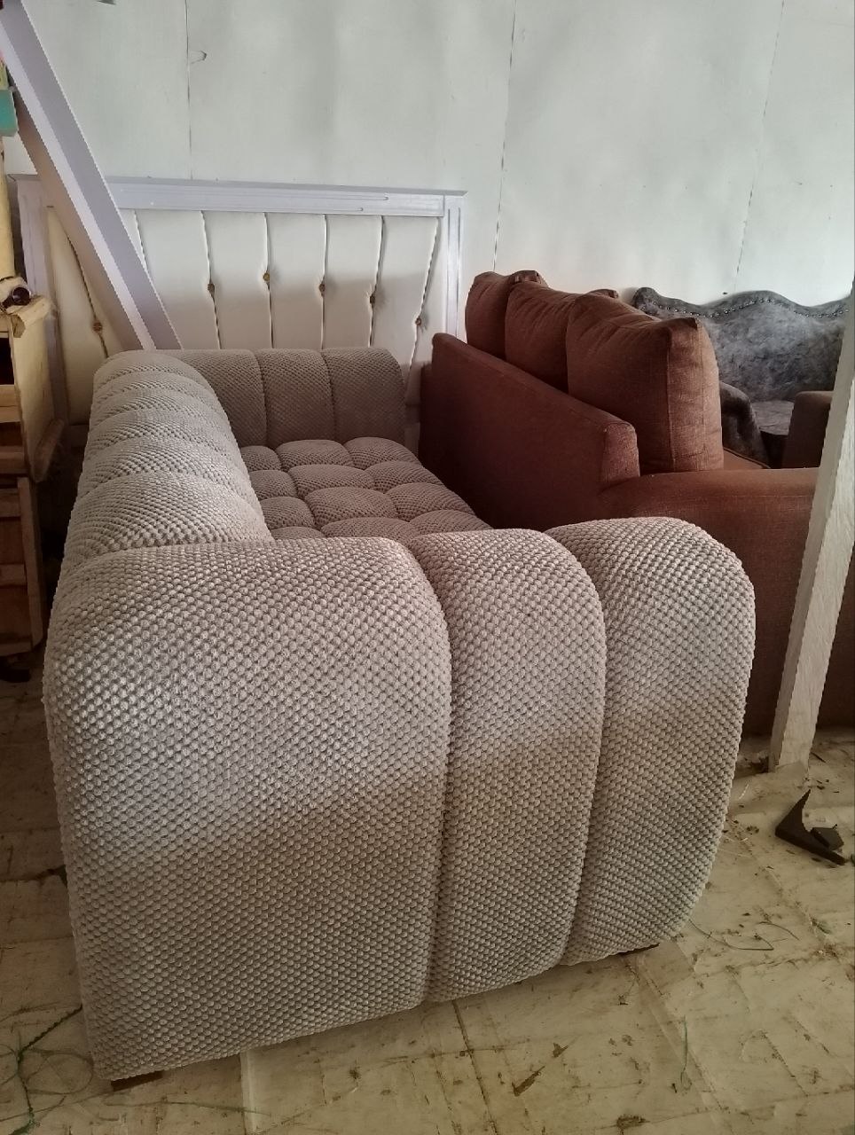 Custom furniture installed in a hotel project: Boutique Hotel Lobby, Nyeri